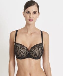 Black lacy padded bra