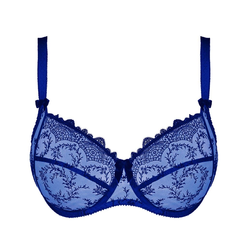 15 Beautifully Delicate Bras Busty Women Can Actually Wear